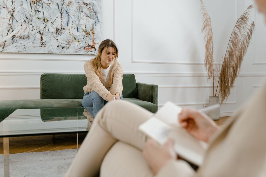 How Does Medication Management For Anxiety Disorders Reduce Daily Stress And Panic?